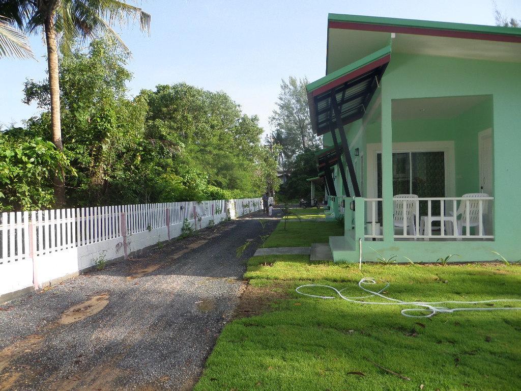Lanta Triple Novel Hotel Ko Lanta Kültér fotó